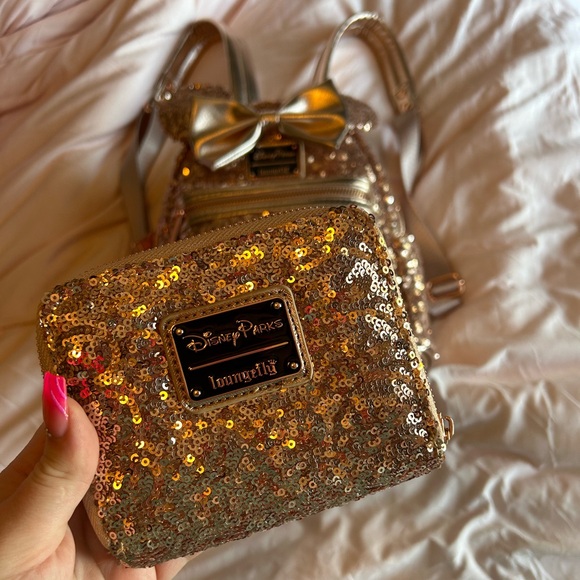 Disney Parks Rose Gold Loungefly Minnie Mouse Mini Backpack & Wallet! - Picture 2 of 4